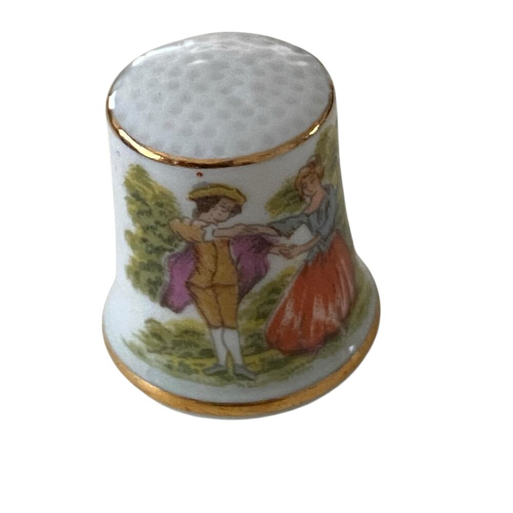 Vintage Knobler made in Japan White Porcelain with Gold Trim Thimble